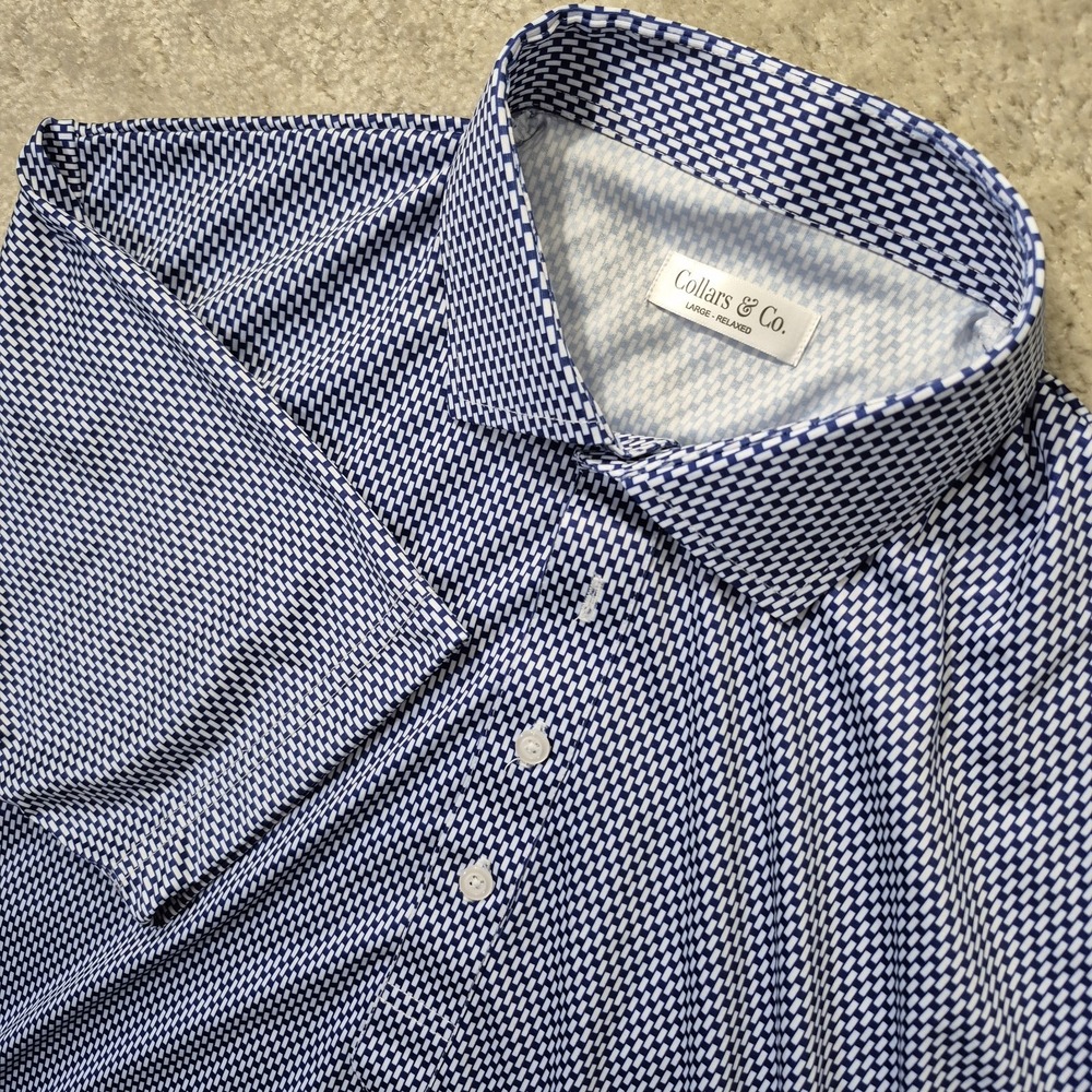 Collars & Co. Men’s Blue Patterned Short-Sleeve Shirt